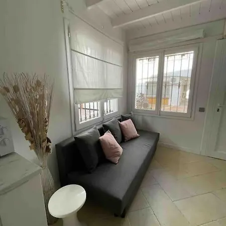 Marina Aiguadolc Apartment Sitges